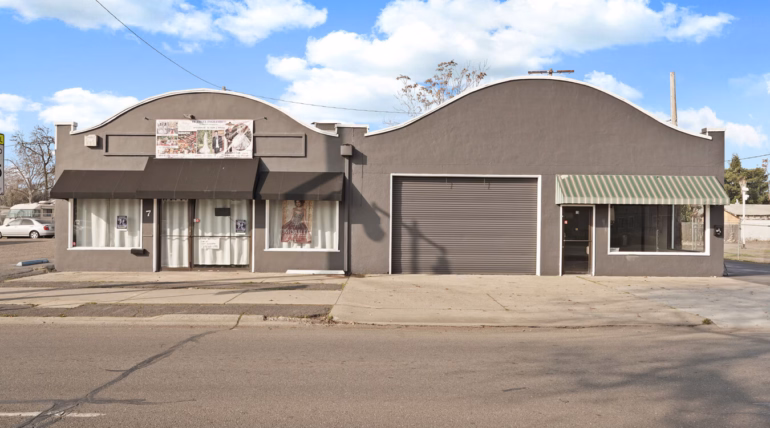 600-626 Commerce Ct.